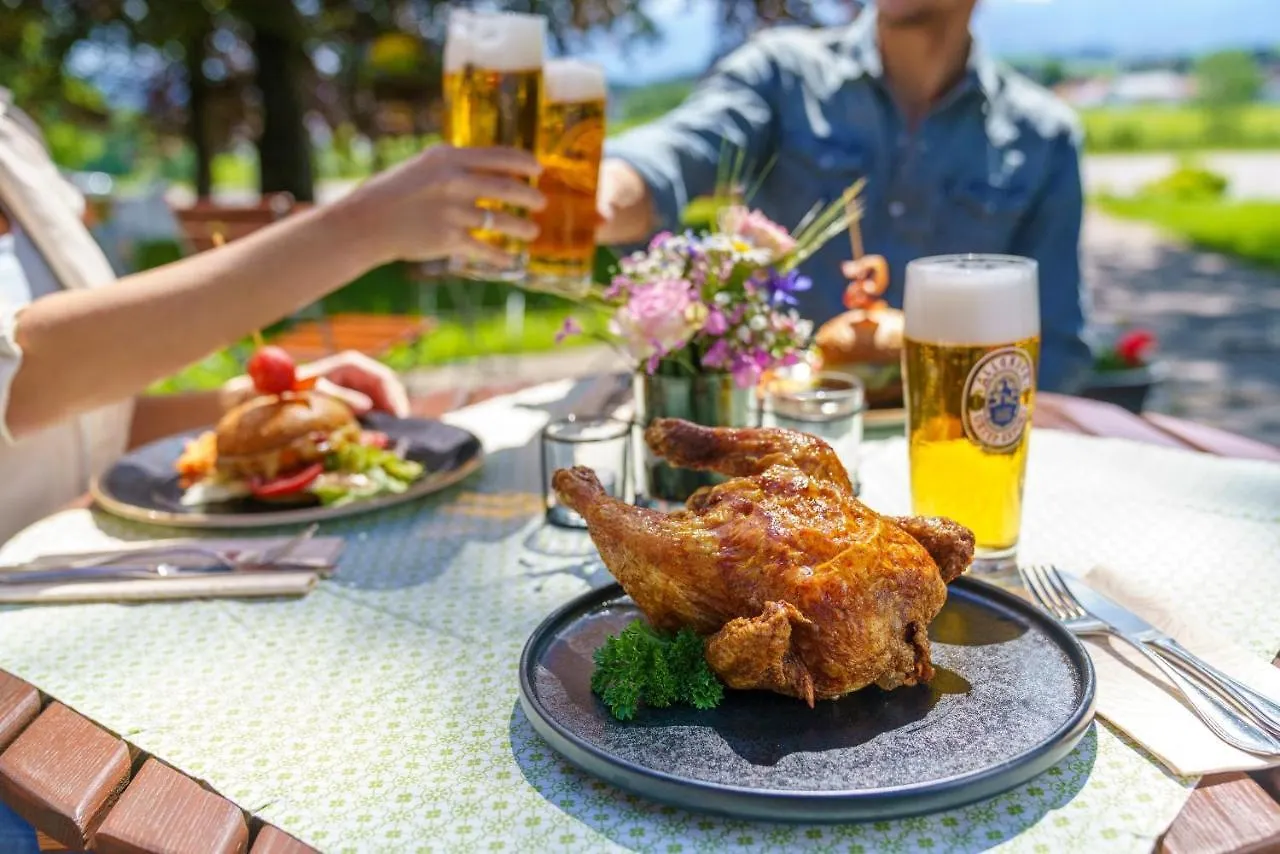 **** Hotel Landhotel Gockelwirt Eisenberg  Deutschland