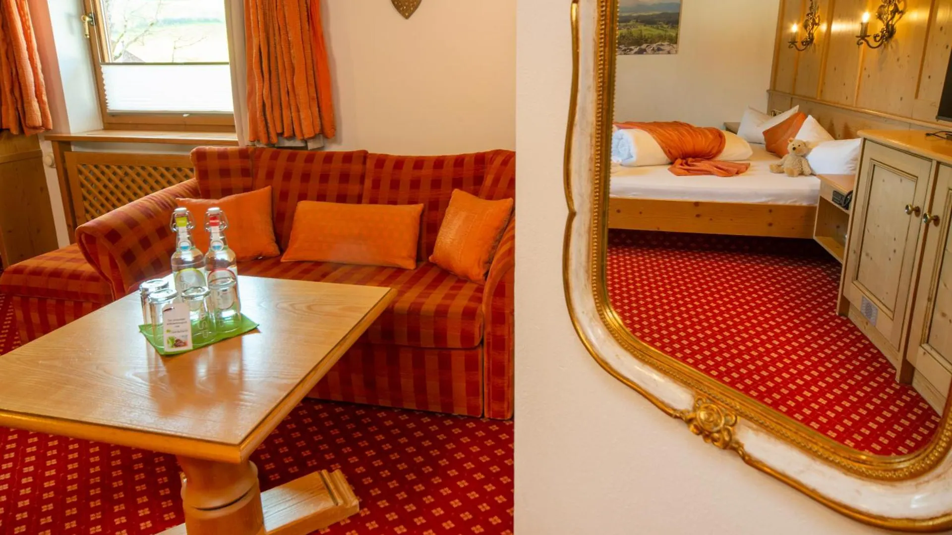 Landhotel Gockelwirt Eisenberg  Hotel
