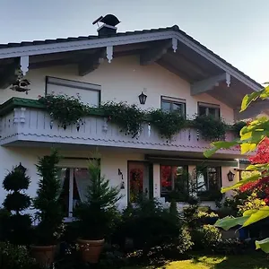 Nussdorfer Gastehaus Gasthuis