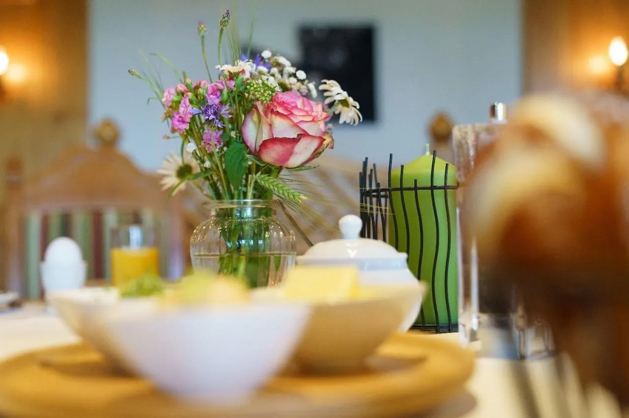 Landhotel Gockelwirt Eisenberg  4*, Eisenberg (Bavaria)